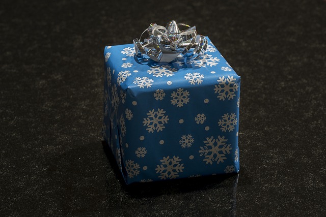 gift wrapping